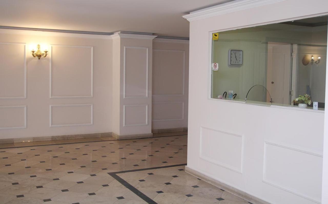 Parilament On Rustaveli 4 Rooms Tbilisi Eksteriør bilde