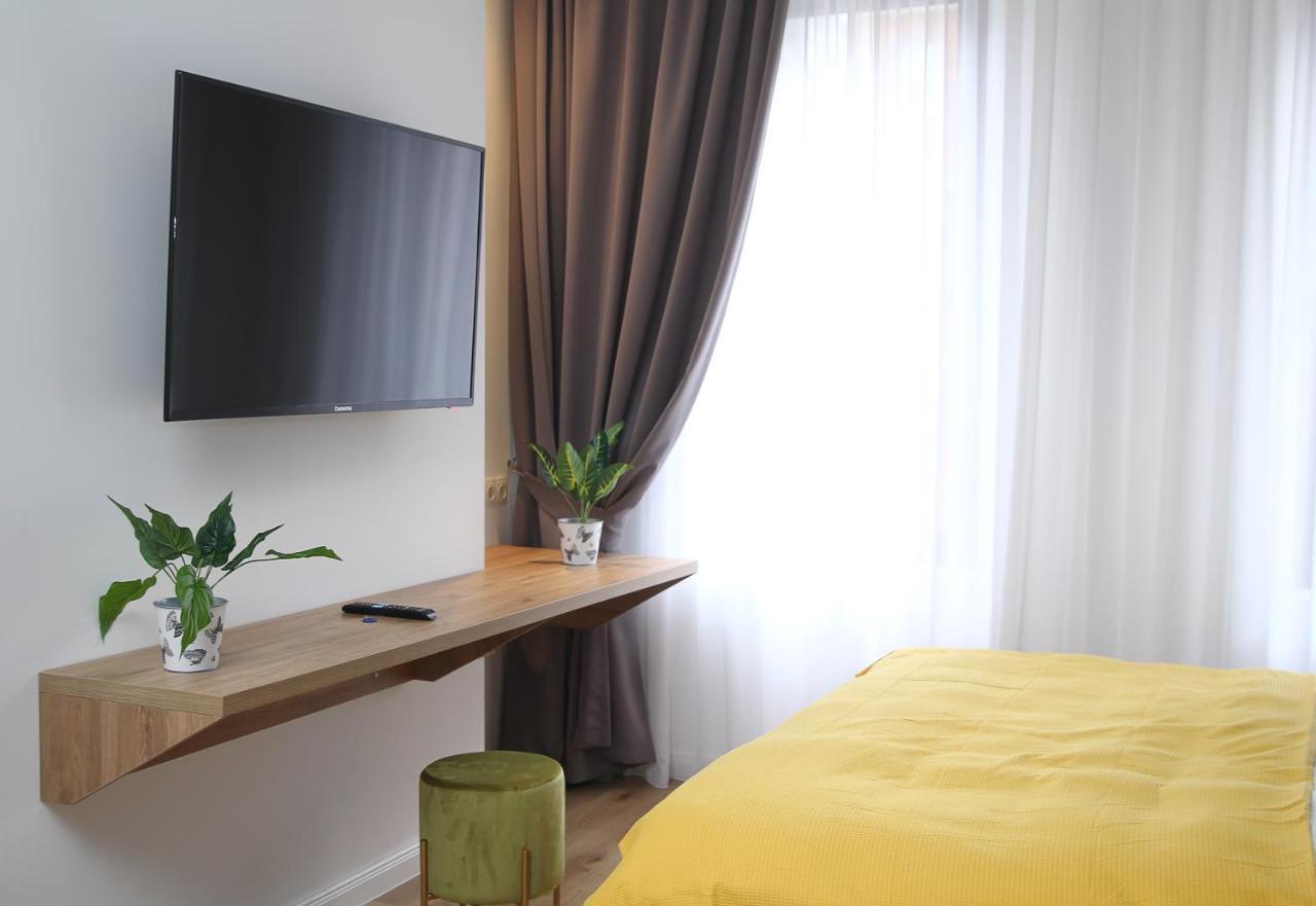 Parilament On Rustaveli 4 Rooms Tbilisi Eksteriør bilde